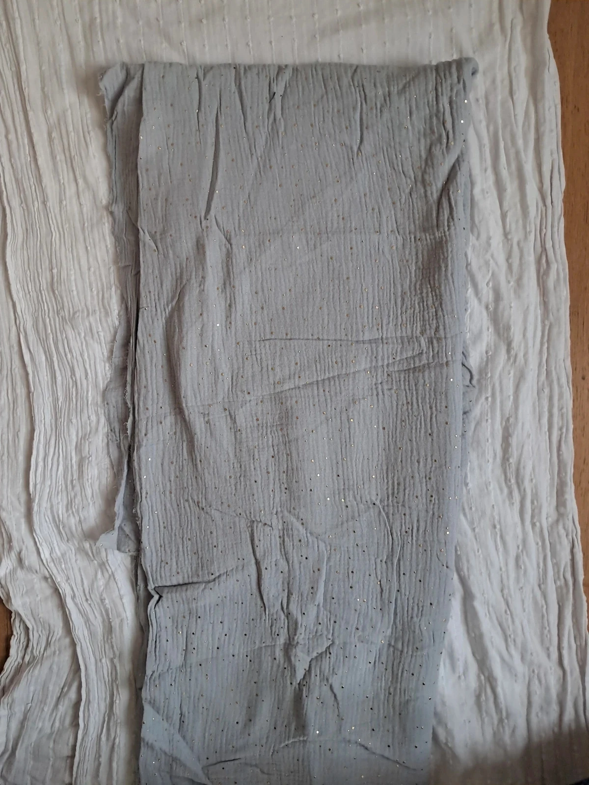 Tissu - Double gaze gris clair pois dorés – photo 4